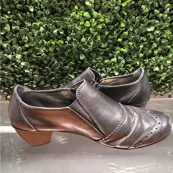 Rieker Black Leather Low Heel Ankle Slip-On Booties - Picture 7 of 10